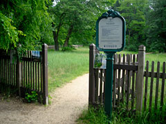 Eingang zum Sacrower Park