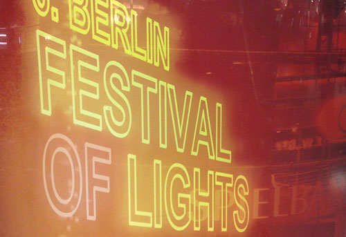 Leucht-Werbung Festival of Lights