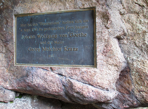 Schild: Goethe und der Maler Kraus waren hier