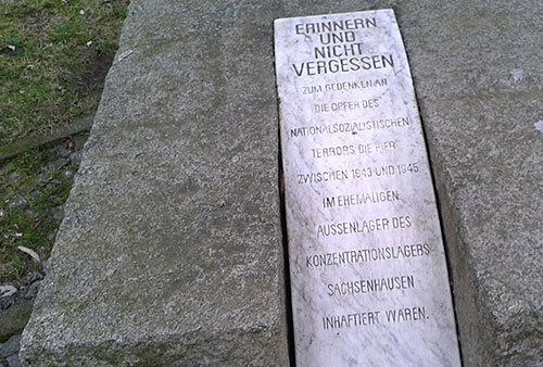 Gedenkstein an das ehemalige Außenlager des KZ Sachsenhausen im Bornhagenweg