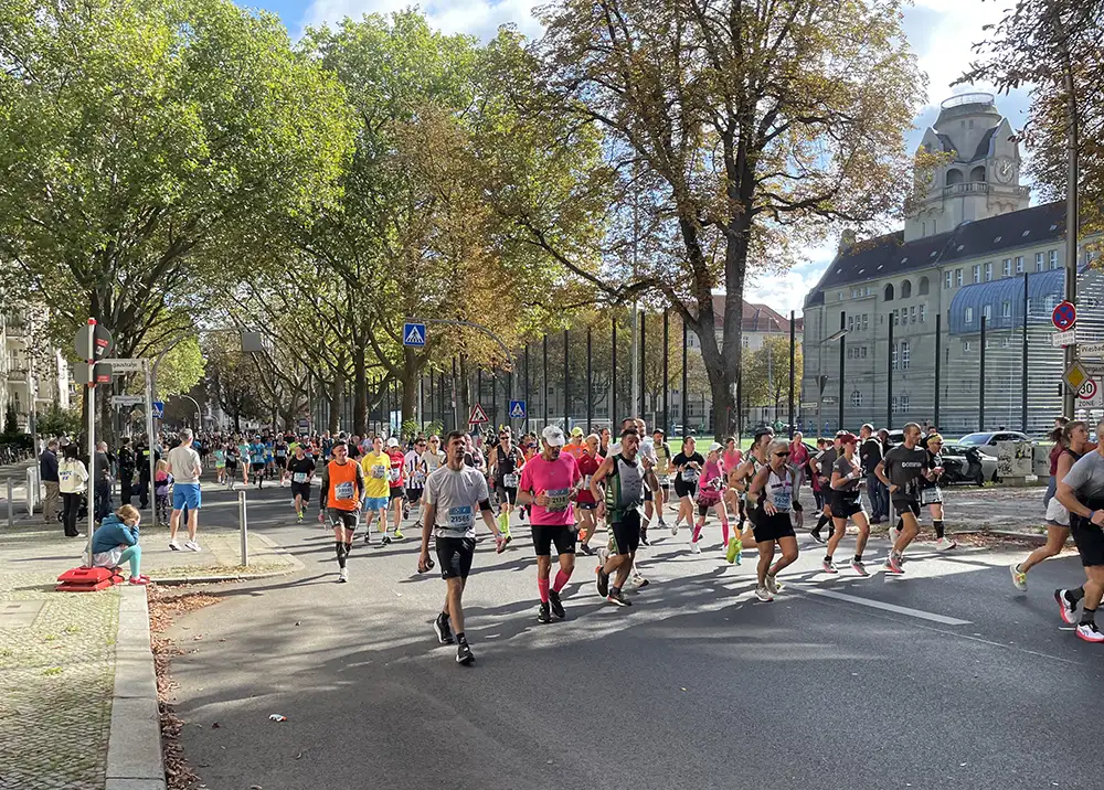 Läuferinnen und Läufer des Berlin-Marathon