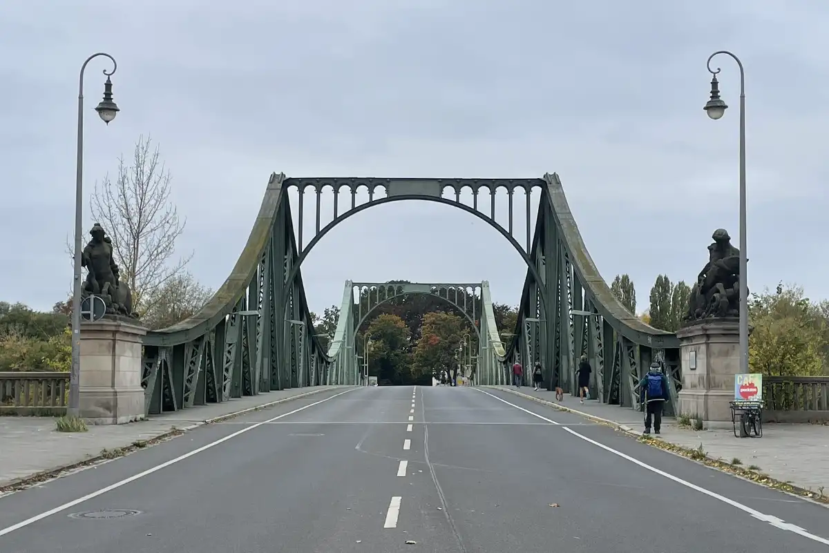 Glienicker Brücke