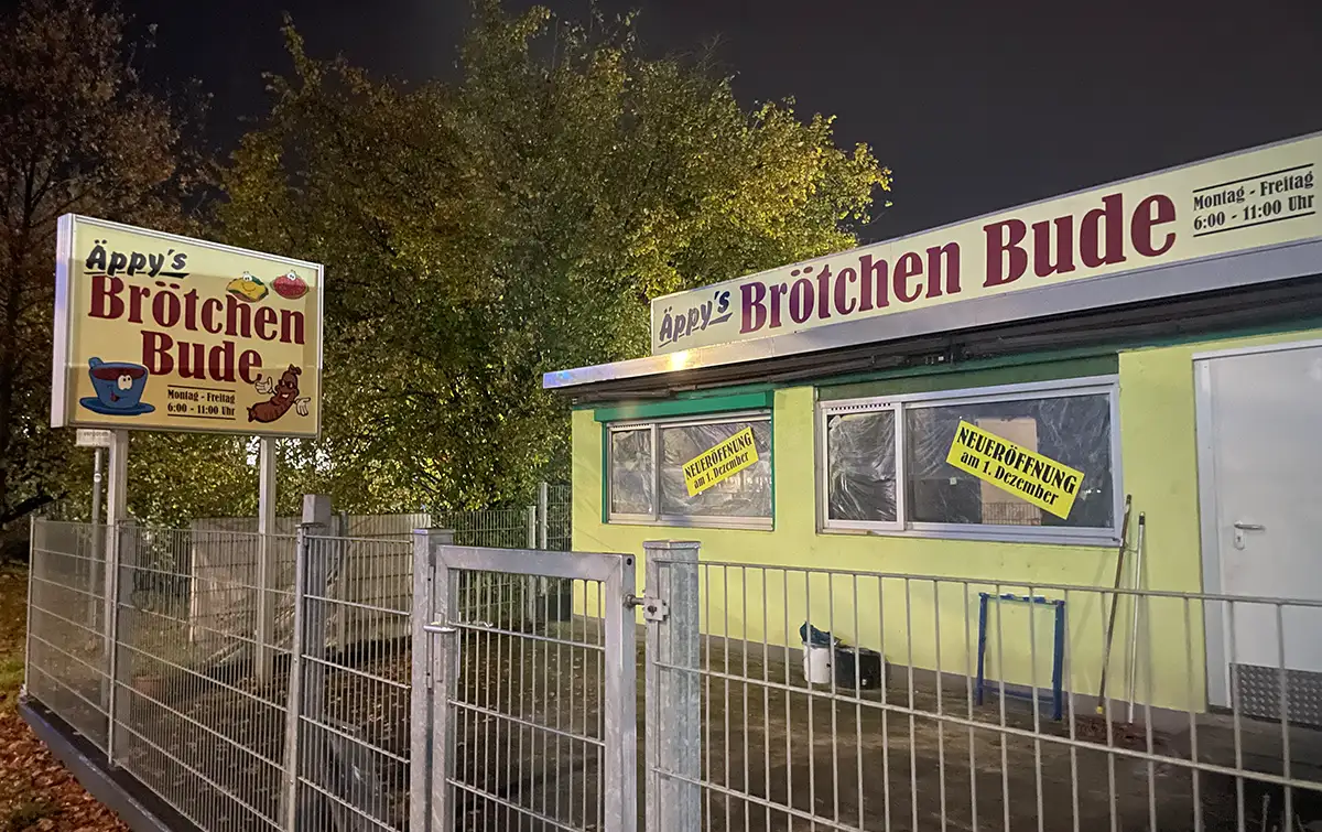 Äppy’s Brötchen Bude mit Hinweis „Neueröffnung am 1. Dezember“