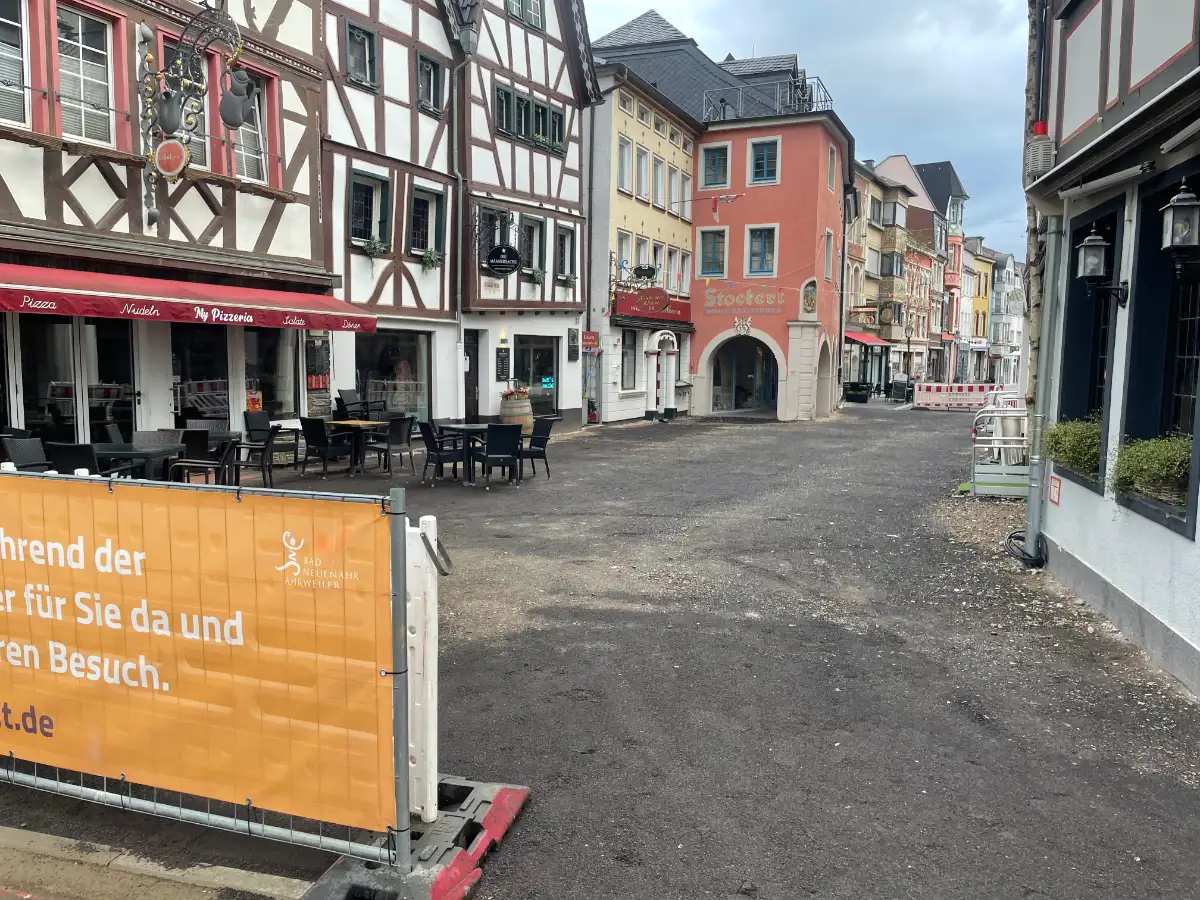Baustellenzaun in der Innenstadt