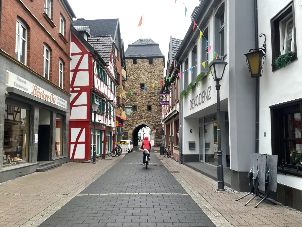 Ende der Fußgängerzone am Niedertor