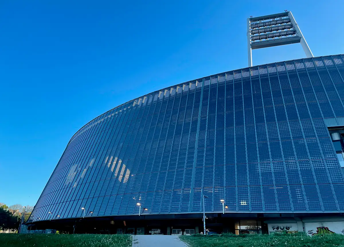 Moderne Fassade des Weserstadions