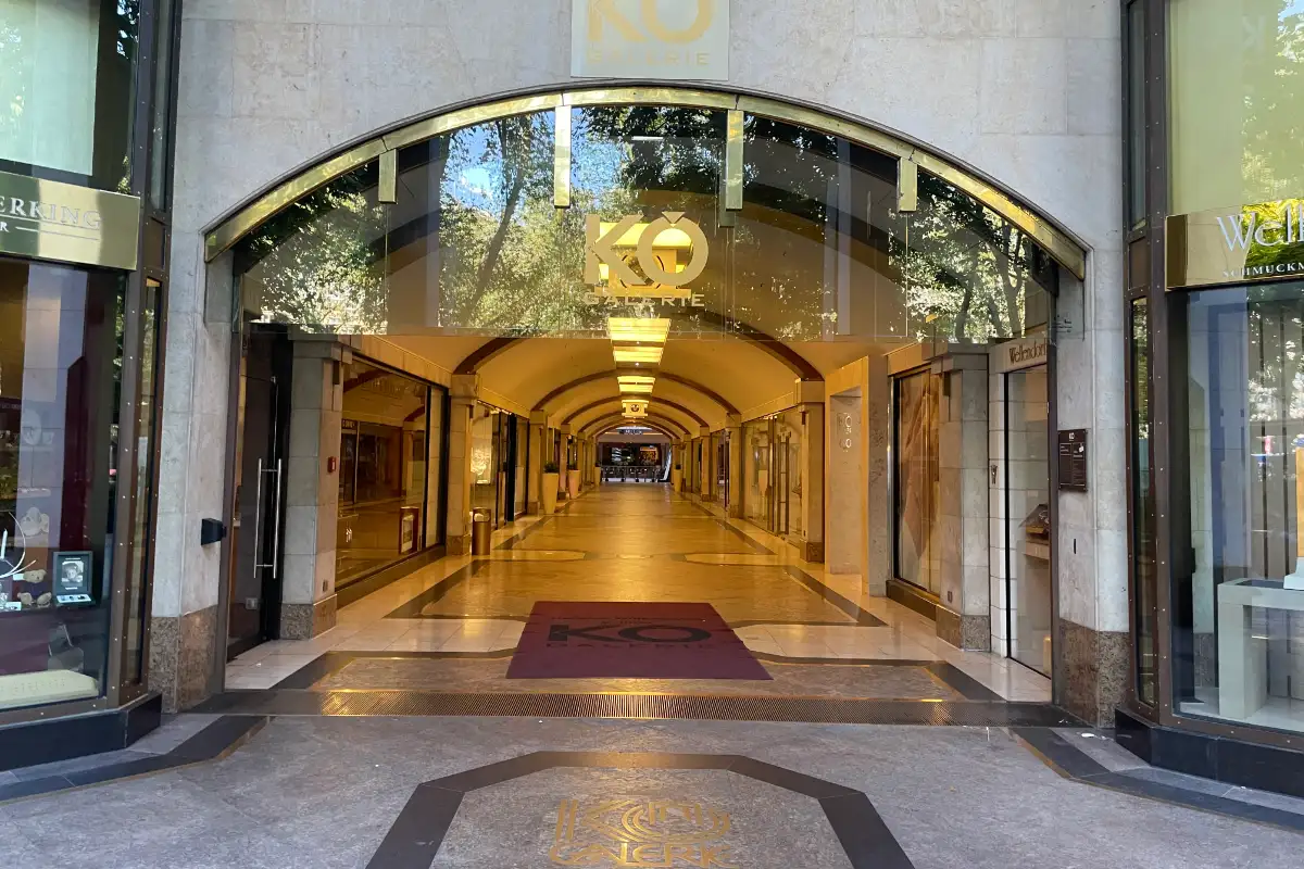 Eingang zur Kö-Galerie-Passage