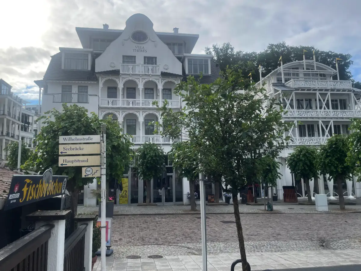 Bäderarchitektur an der Wilhelmstraße in Sellin