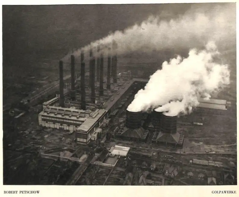 Historisches Foto der Golpawerke